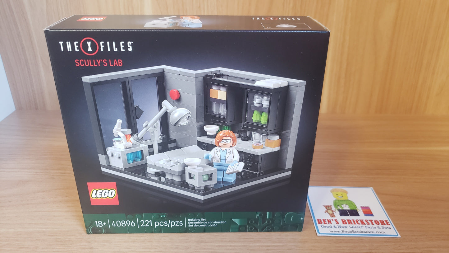 Set 40896 - The X-Files: Scully's Lab
