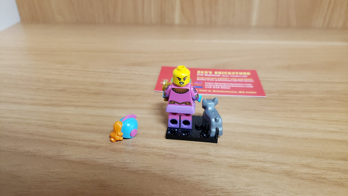 New, Sealed LEGO® Collectible Minifigures Set 71046, col26-4 - Retro Space Heroine, Series 26 (Complete Set with Stand and Accessories)