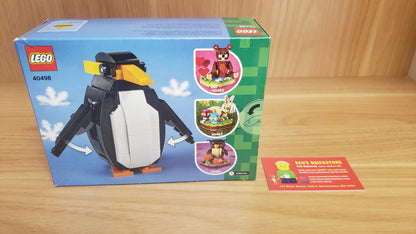 New, Sealed LEGO® Holiday & Event Set 40498 - Christmas Penguin (244 pcs)