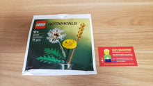 New, Sealed LEGO® Botanicals Set 30701 - Field Flowers paper bag (77 Pieces)