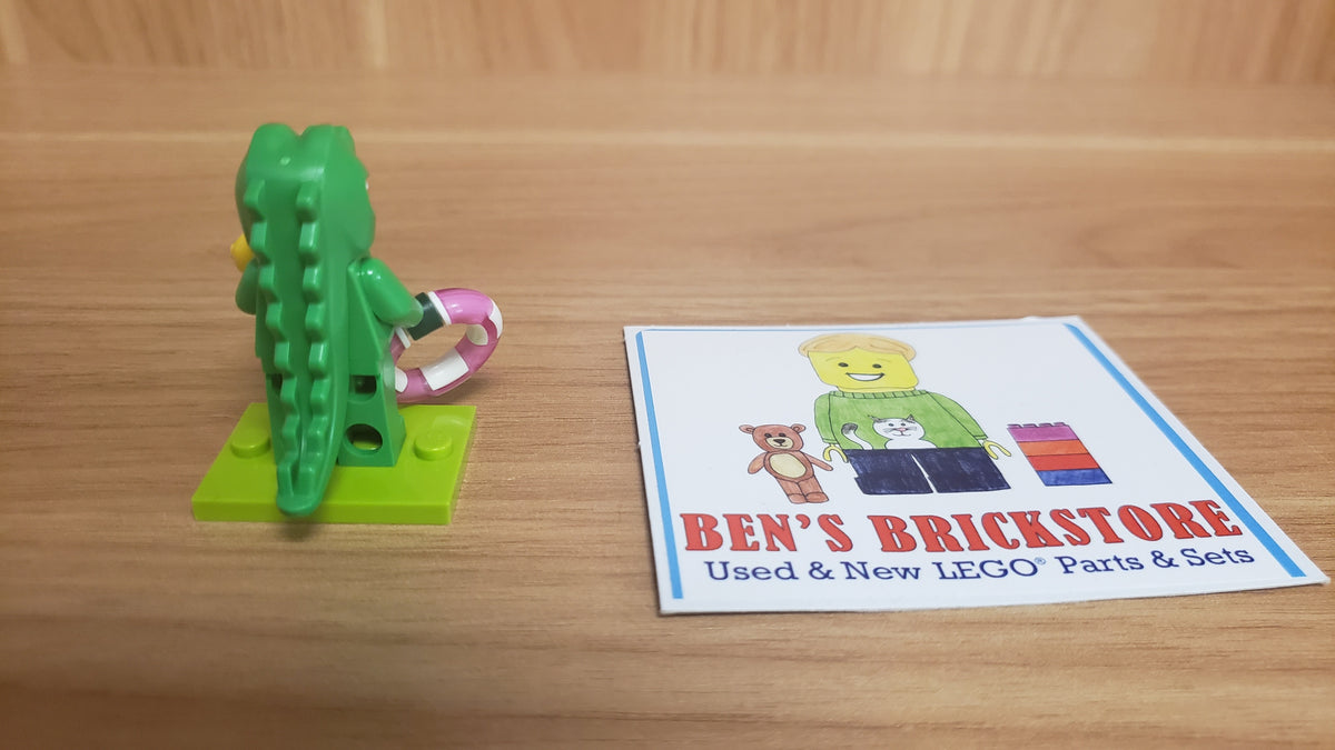 New, Sealed LEGO® Collectible Minifigures Set 71051, col28-8 - Crocodile Costume Fan, Series 28 (Complete Set with Stand and Accessories)