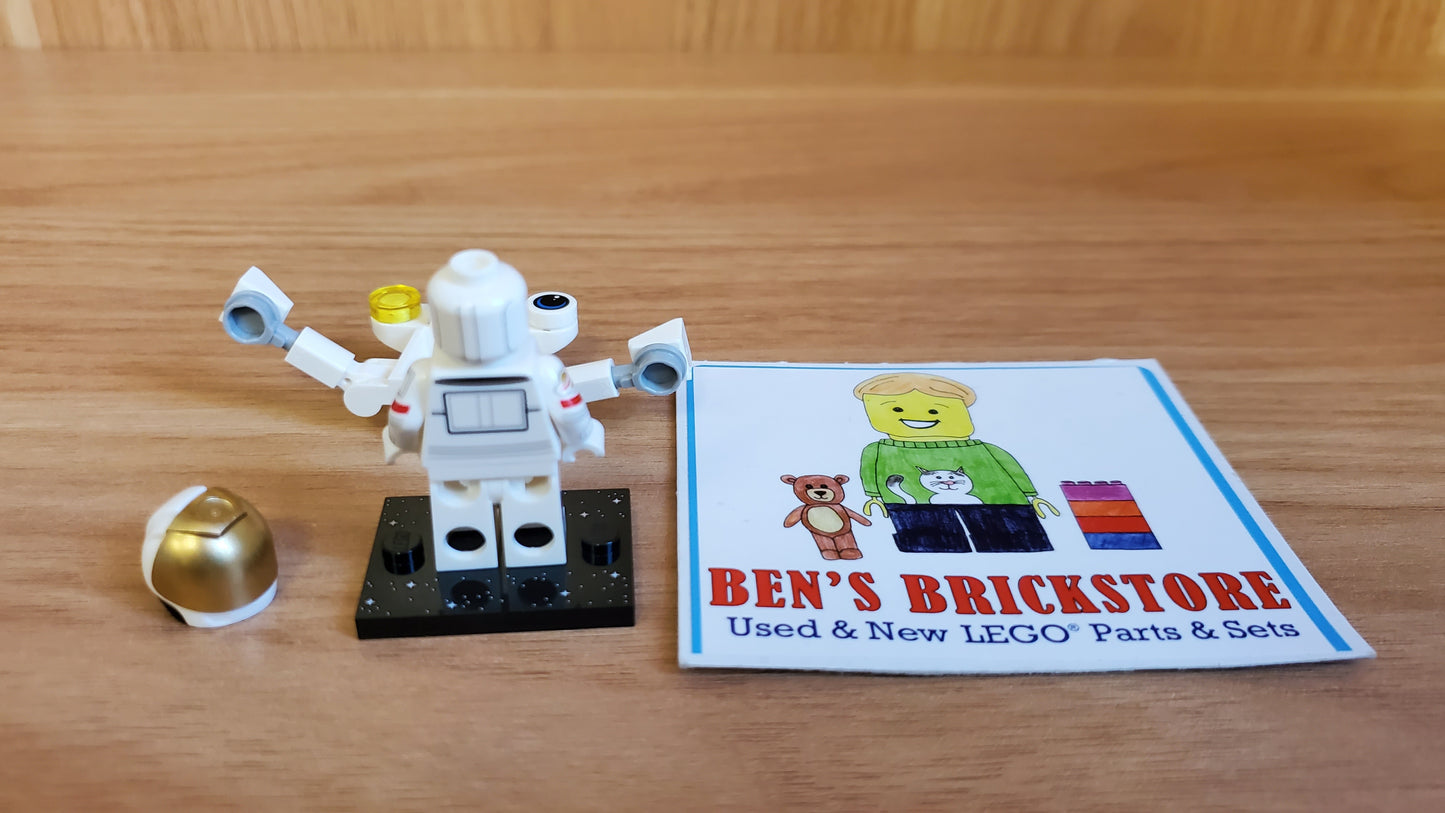 Used LEGO® Collectible Minifigures Set col26 - Spacewalking Astronaut, Series 26 (Complete Set with Stand and Accessories)