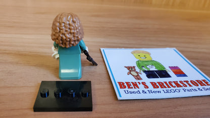 Used, Complete LEGO® Collectible Minifigures Set colhp-11 - Professor Trelawney, Harry Potter, Series 1 (Complete Set with Stand and Accessories)