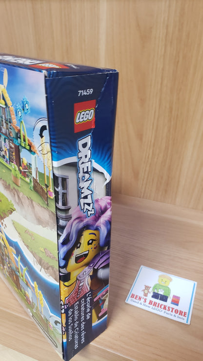 New, Sealed DAMAGED BOX LEGO® DREAMZzz™ Stable of Dream Creatures 71459 Building Toy Set (681 pcs)