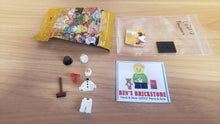 New, Complete LEGO® Collectible Minifigures Set 71034, col23-3 - Snowman, Series 23 (Complete Set with Stand and Accessories)