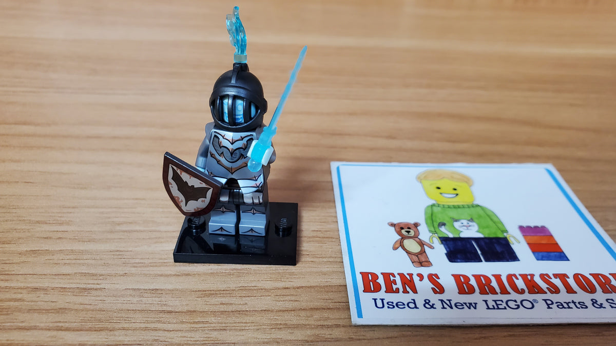 Used, Complete LEGO® Collectible Minifigures Set 71025, col19-3 - Fright Knight, Series 19 (Complete Set with Stand and Accessories)