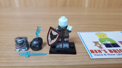 Used, Complete LEGO® Collectible Minifigures Set 71025, col19-3 - Fright Knight, Series 19 (Complete Set with Stand and Accessories)
