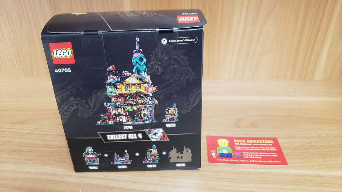 New, Sealed LEGO® Ninjago  Set 40705 - Micro NINJAGO City Gardens (376 pcs)