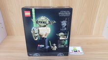 New, Sealed LEGO® Star Wars Set 75438 - Yoda Bust (399 pcs)
